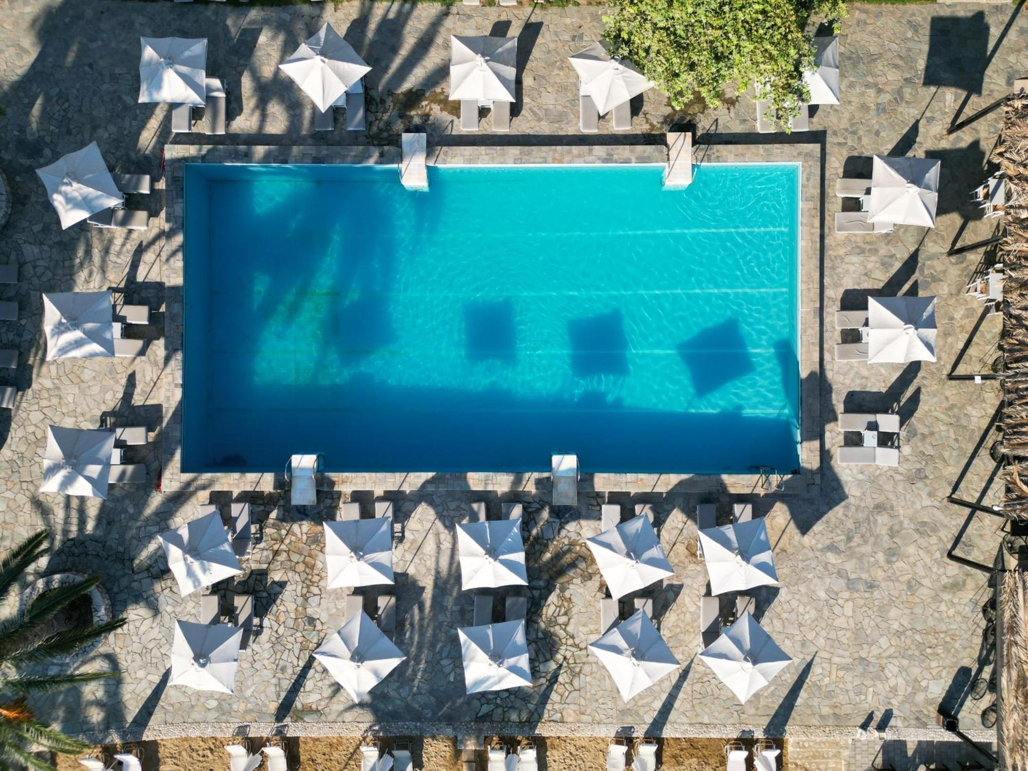 Long Beach Hotel & Resort ロンゴス エクステリア 写真