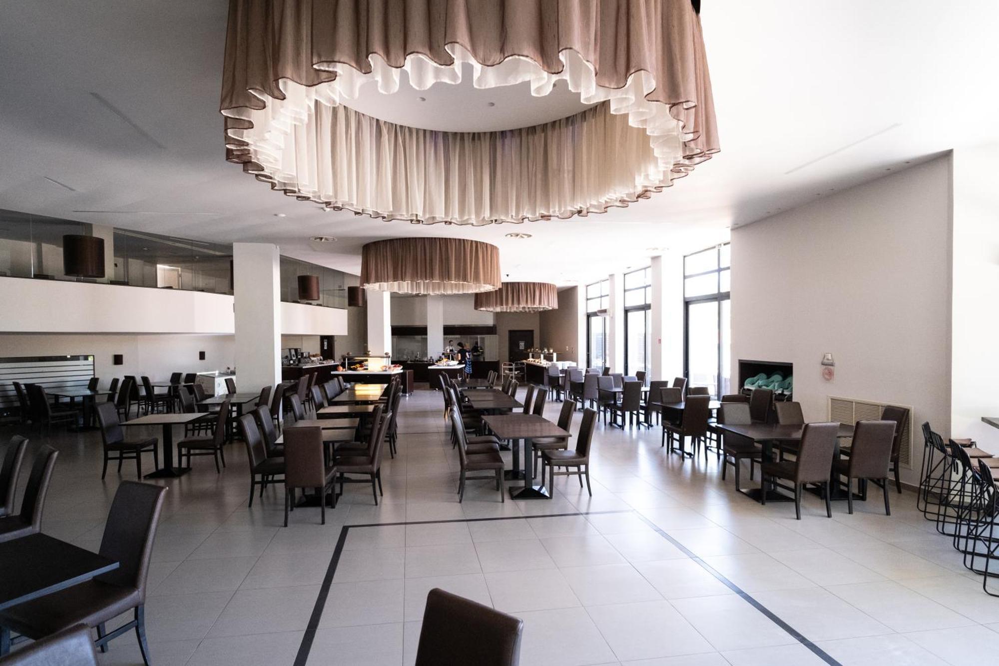 Long Beach Hotel & Resort ロンゴス エクステリア 写真